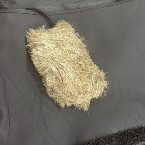 Saks Fifth Avenue Black Nylon Laptop Messenger Bag Faux Fur Trim & Coin Purse - Picture 6 of 8